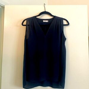VINCE Classic navy silk tank